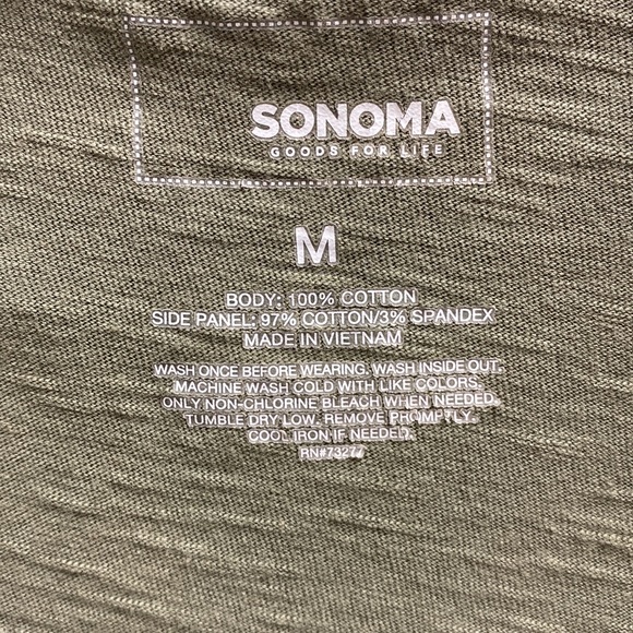 Button down top - Picture 8 of 10